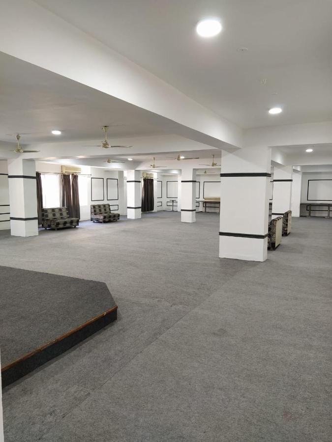Hotel Grand Suites Indaur Exteriér fotografie